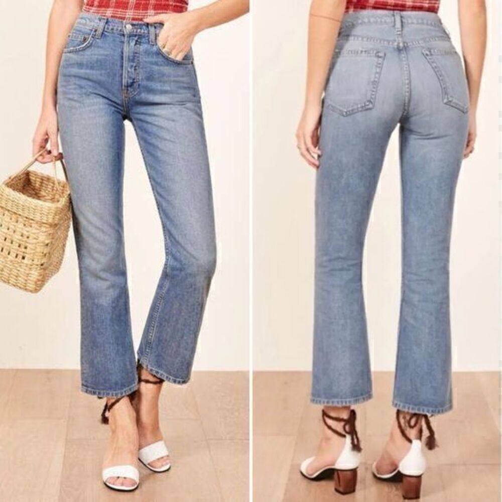 Reformation Jordi Kick Flare Jeans in Antigua Wash Size 29